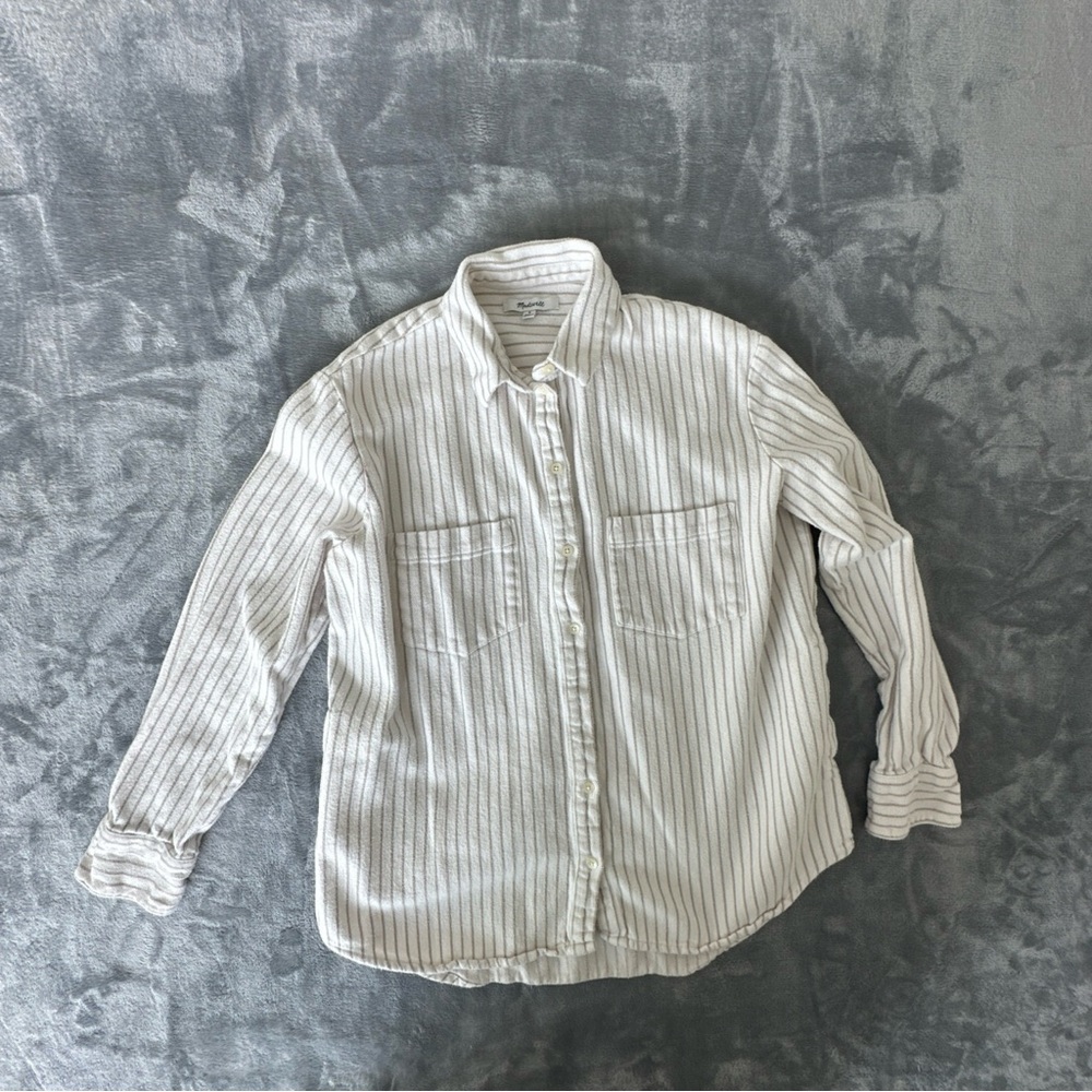 Madewell Small Flannel Sunday Striped Button Down Shirt in Beige and Ivory